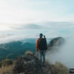 Petualangan Mendaki Gunung: Tips Aman & Persiapan Lengkap