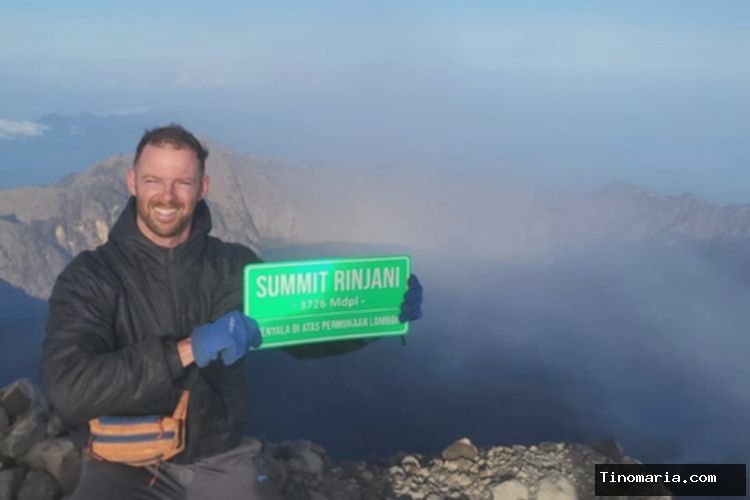 [POPULER GLOBAL] Cerita Pendaki Irlandia Hampir Tewas di Rinjani | Kapal Kargo Bawa 3.000 Kendaraan Tenggelam