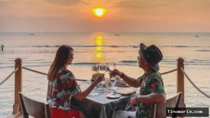 Sunset Estetik di Anyer? Staycation di Hotel Ini!