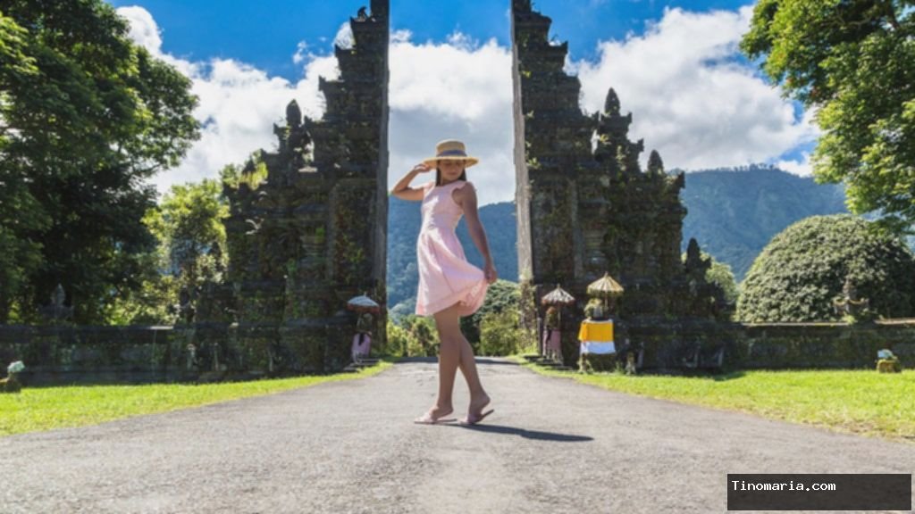 10 Outfit Liburan Bali Kekinian untuk Wanita: Tampil Stylish!