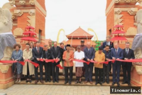 Fadli Zon Buka Taman Budaya Bali Miniatur Pertama di Eropa