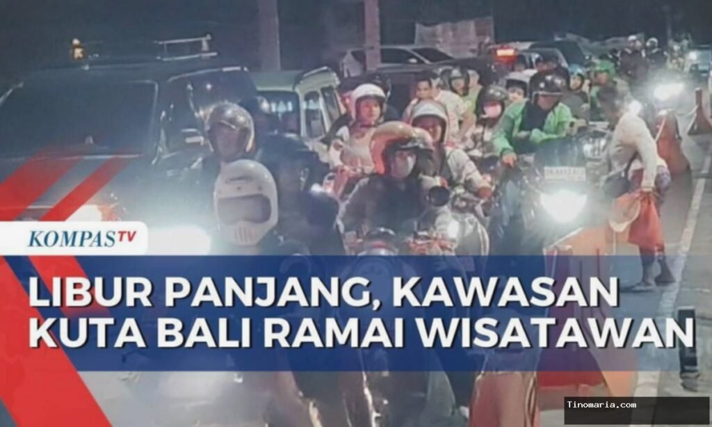 Pantai Kuta Dipadati Wisatawan Lokal dan Mancanegara, Nikmati Suasana Malam Hingga Kuliner