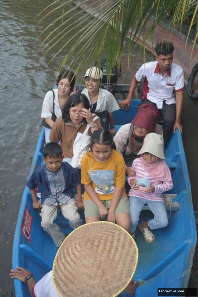 Satu Hari di Blitar, Sebuah Perjalanan Manis di Kampung Coklat