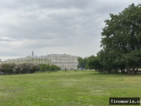 Istana Peter Agung: Megahnya St. Petersburg, Rusia