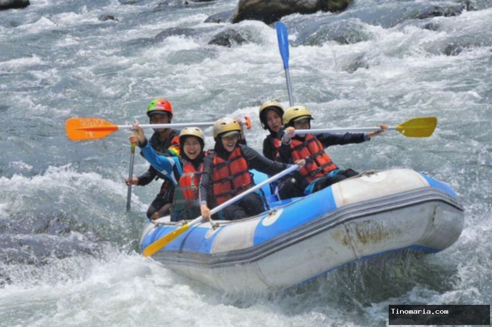 20 Wisata Alam Magelang, Bikin Adem dan Damai