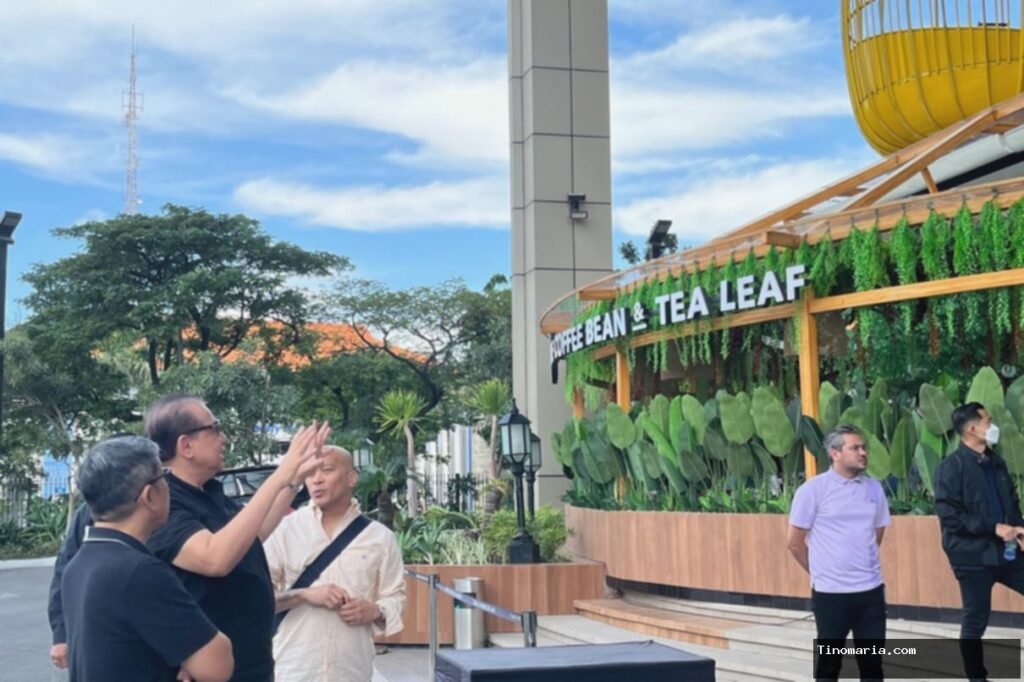 Hadir dengan Suasana Baru, Coffee Bean Trans Icon Tawarkan Konsep Tropical Ala Bali