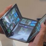 Smartphone Layar Lipat Tiga Pertama Samsung Rilis 9 Juli?