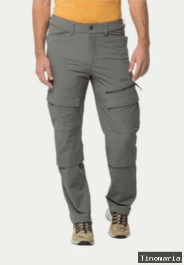 5 Rekomendasi Merek Celana Hiking yang Waterproof, Wajib Punya!